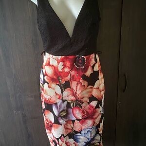 Floral Black and Multicolor Dress size M